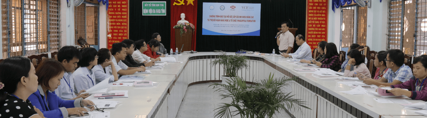 HSBC Việt Nam cùng VinaCapital Foundation nâng cao năng lực y tế ở tỉnh Kon Tum