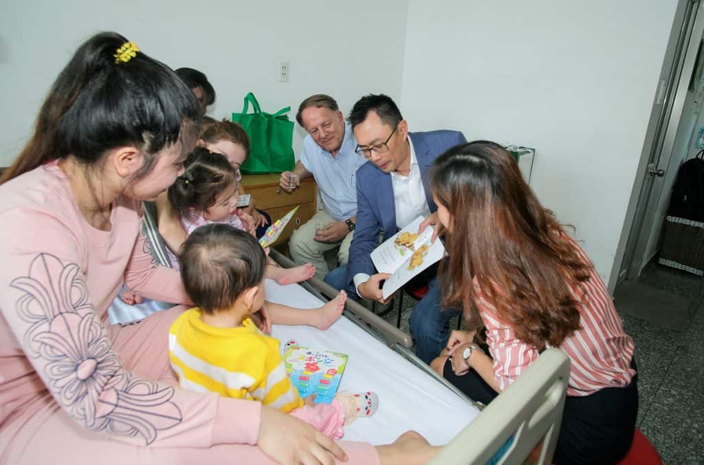 Manulife Vietnam Visits 4 Children Recovering From Heart Surgery