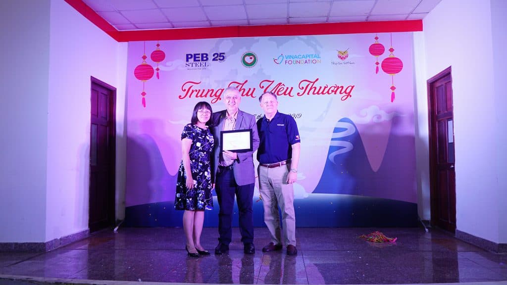 PEB Steel Brings Loving Mid Autumn to Children