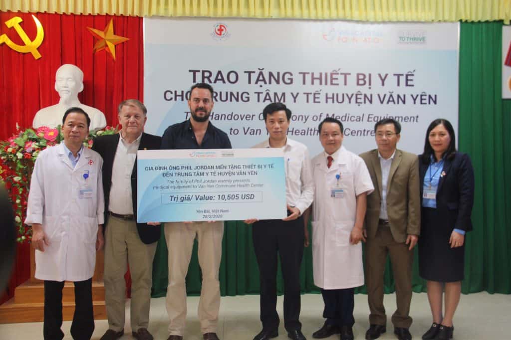 Australian Man Run To Save Premature Babies of Vietnam