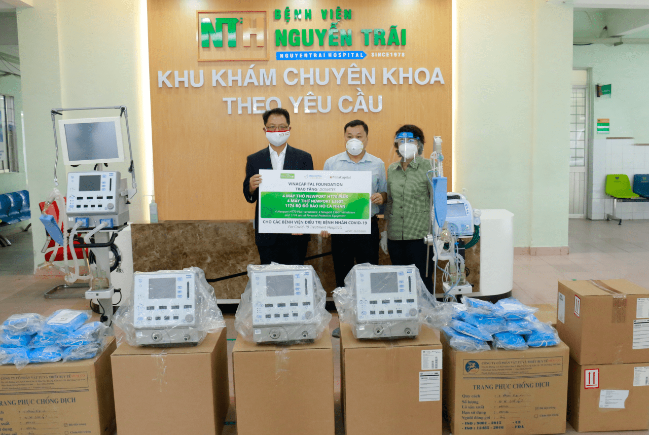 Help Vietnam Breathe Program – VinaCapital Foundation Donates 8 Ventilators And Personal Protective Equipment To The Fatherland Front Committee To Support Frontline Medical Facilities In Ho Chi Minh City