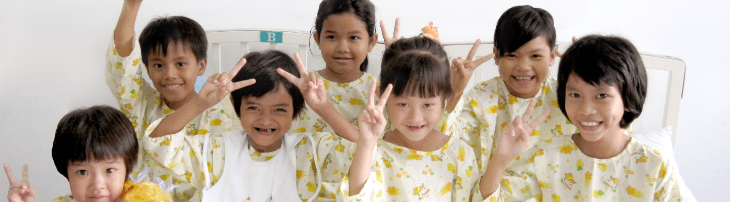 Phu Bao Group and Perfetta Mask Brand Save 22 Heart Children with Heartbeat Vietnam