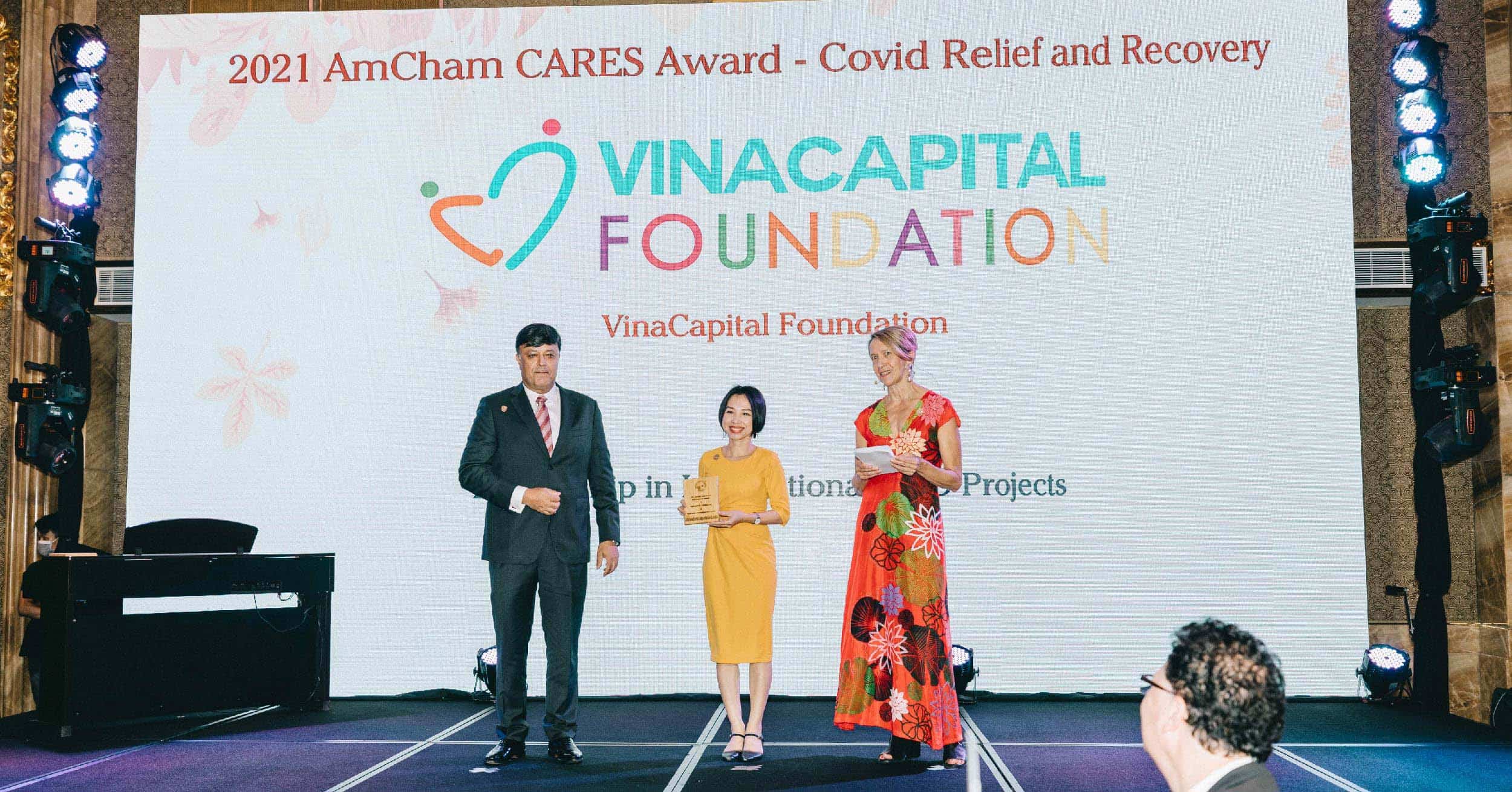 VinaCapital Foundation Receives 2021 Amcham Cares Award for Covid Relief and Recovery