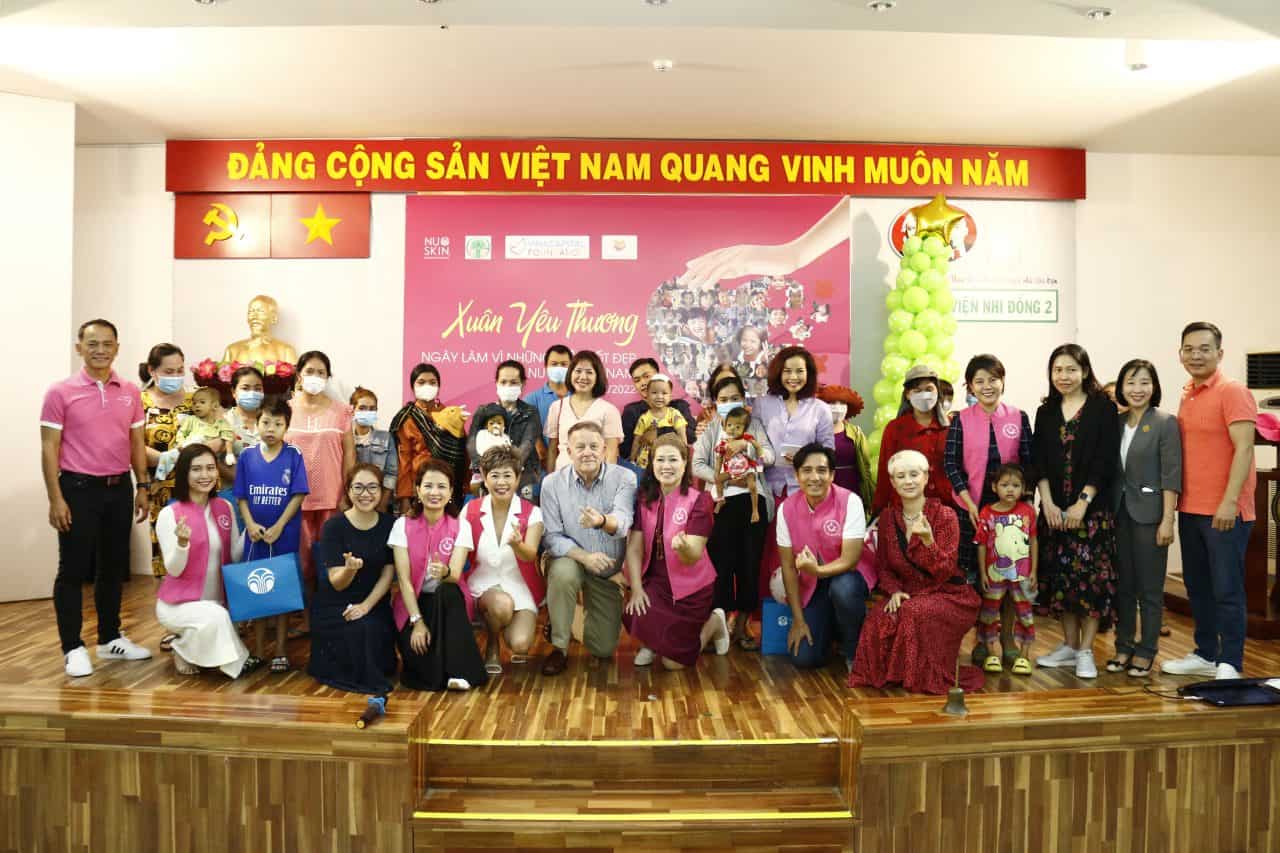 VinaCapital Foundation and Nu Skin Vietnam organize the “Spring of Love” event at Children’s Hospital 2