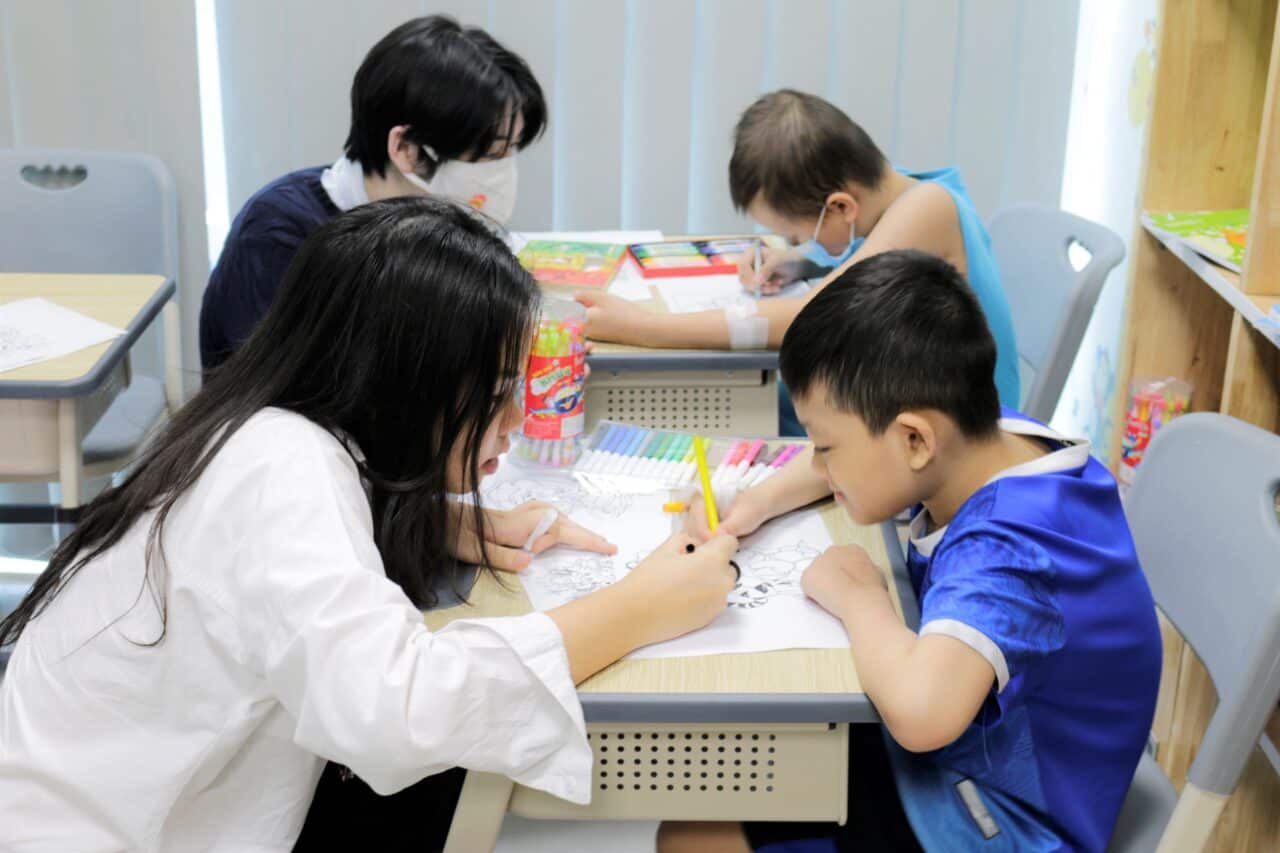 SSIS Heartbeat Vietnam Club organizes fun activities for pediatric patients at City Children’s Hospital