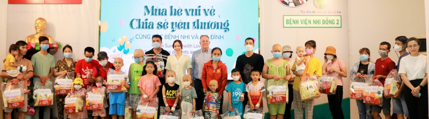 VITA Clinic and VinaCapital Foundation bring a “Fun Summer with Love” to 400 pediatric patients at Children’s Hospital 2