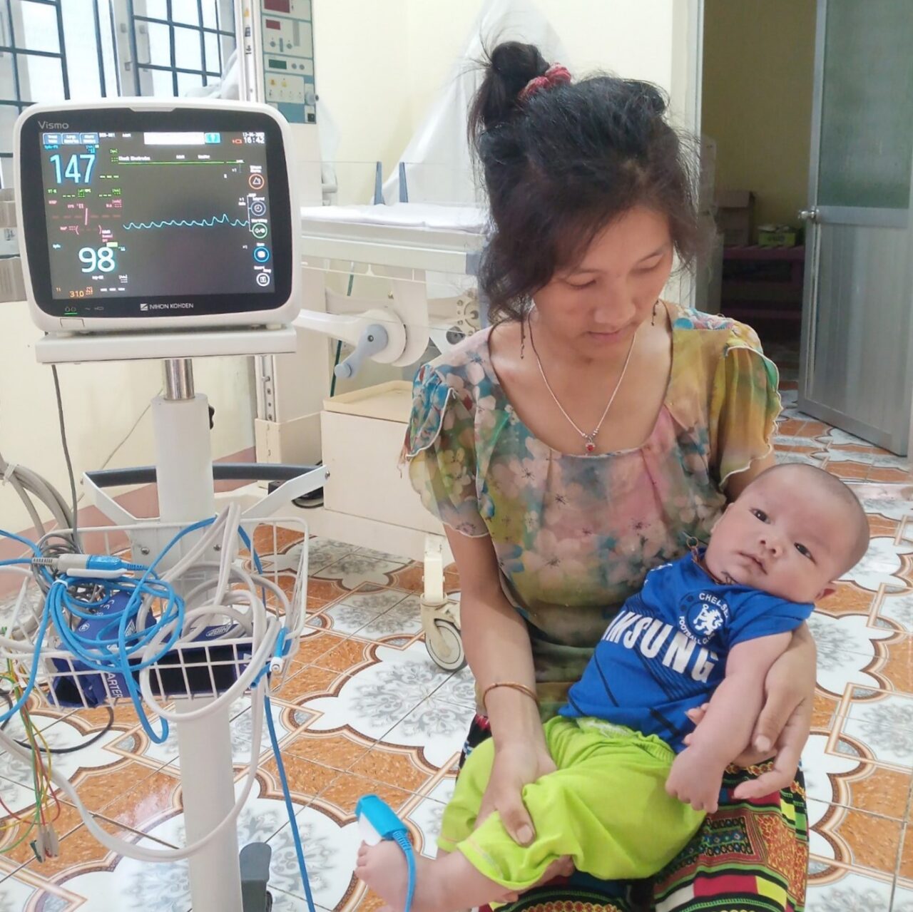 Saving the lives of children in remote areas with essential neonatal care equipment