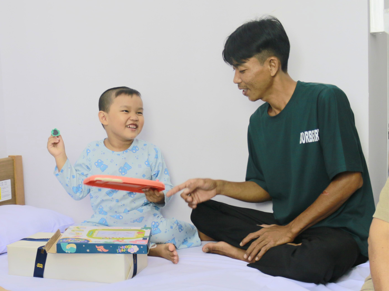 Free from his congenital heart defect, the little boy Nhat Huy can now enjoy a happy and healthy childhood