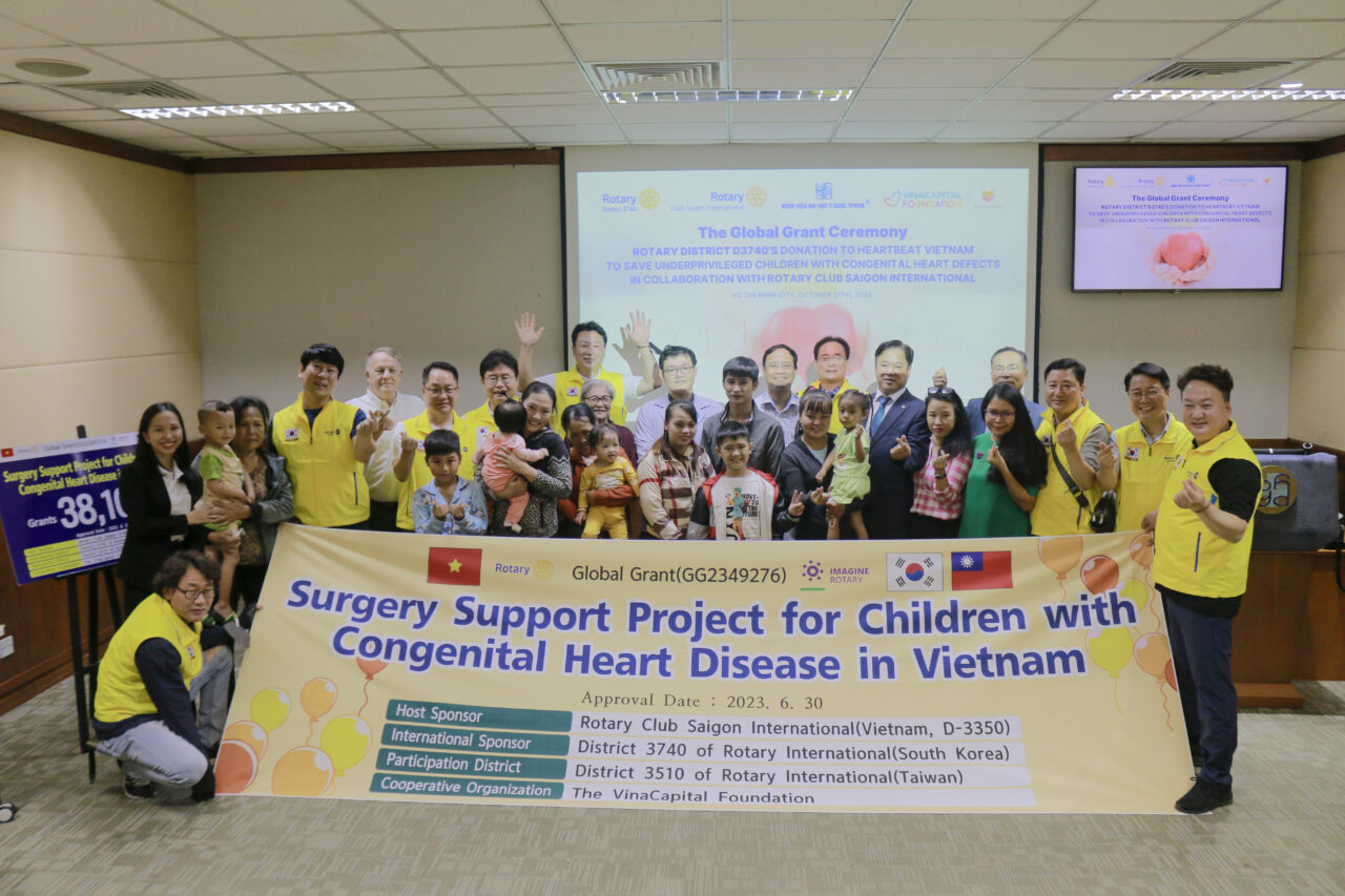 Rotary International District 3740 and Rotary Club Saigon International join hands with Heartbeat Vietnam to celebrate the surgeries for 30 disadvantaged children with congenital heart defects