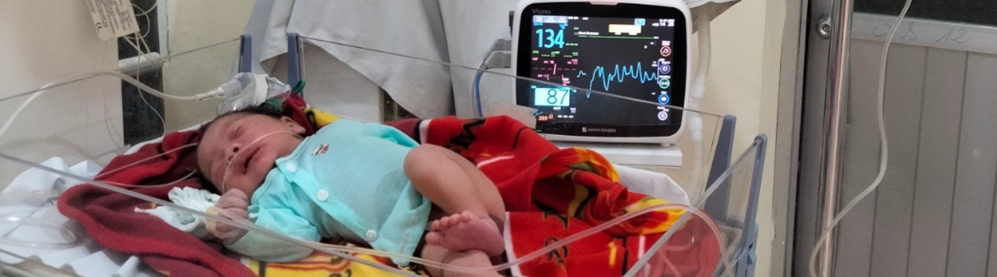 Những thiết bị sẵn sàng giúp giảm bớt gánh nặng điều trị cho trẻ sơ sinh tại huyện Phong Thổ, Lai Châu