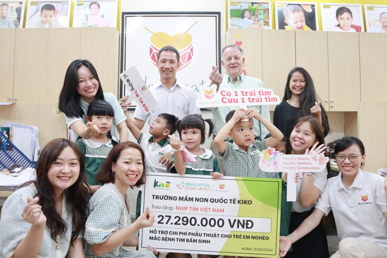 The KiKo Montessori Preschool accompanied Heartbeat Vietnam in supporting underprivileged children with congenital heart defects
