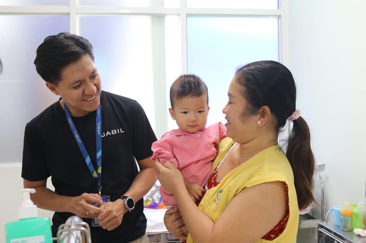 Jabil Vietnam and VinaCapital Foundation bring a strong heartbeat to children with congenital heart defects