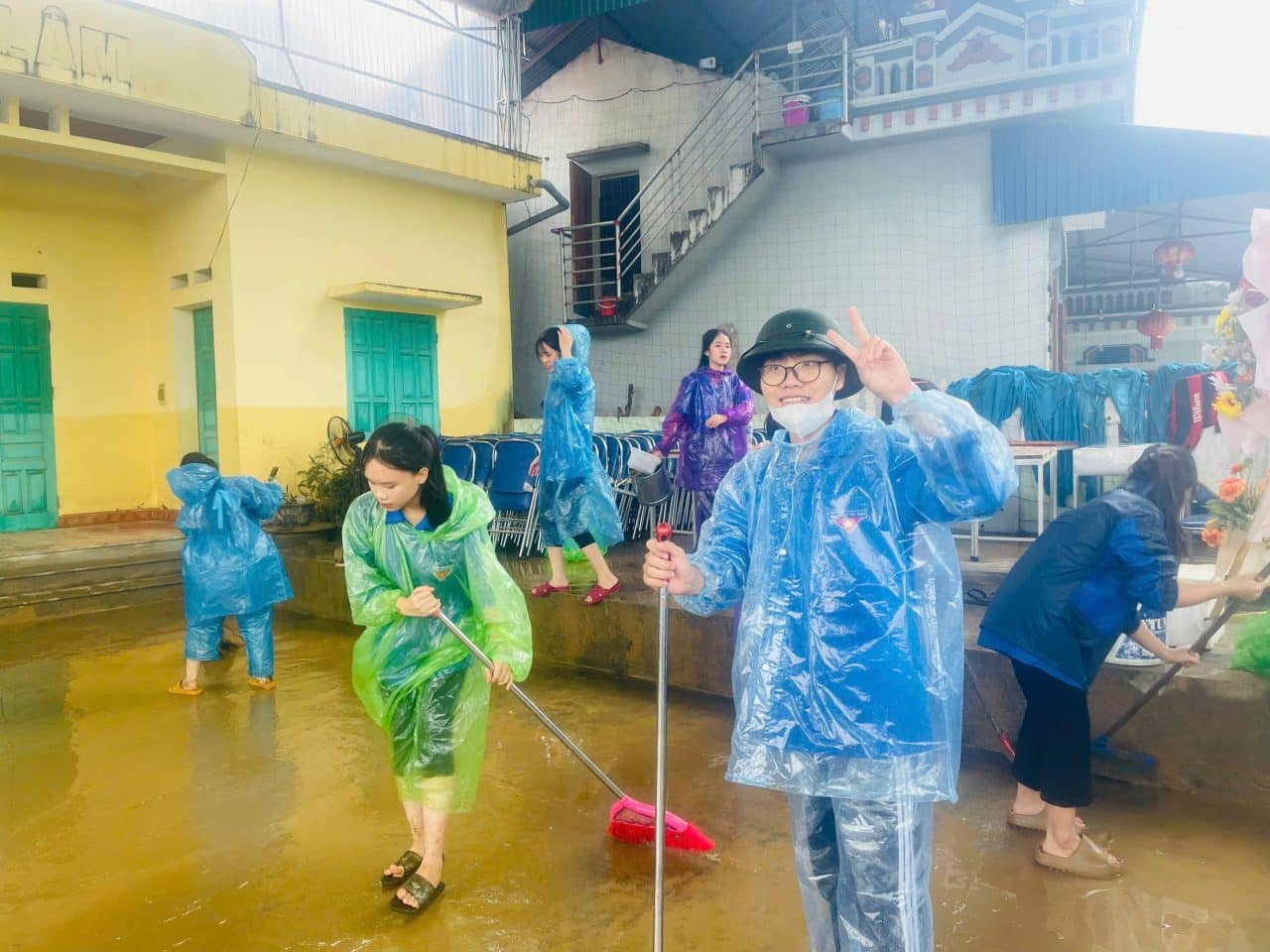 Brighter Path Girls’ Clubs students in Thai Nguyen Province extended helping hands in the aftermath of Typhoon Yagi