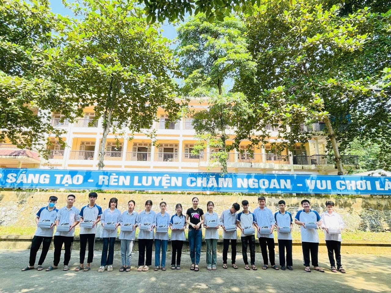 Brighter Path supported students from Phu Luong High School to return to school after Typhoon Yagi
