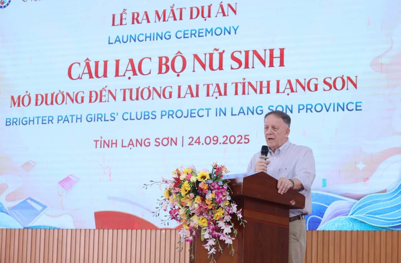 Launch of 06 Brighter Path Girls’ Clubs in Lang Son province