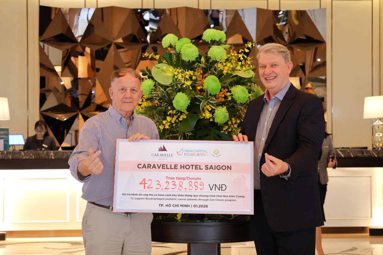 Caravelle Saigon donates through “Beary Christmas” campaign, supporting children with cancer alongside VinaCapital Foundation
