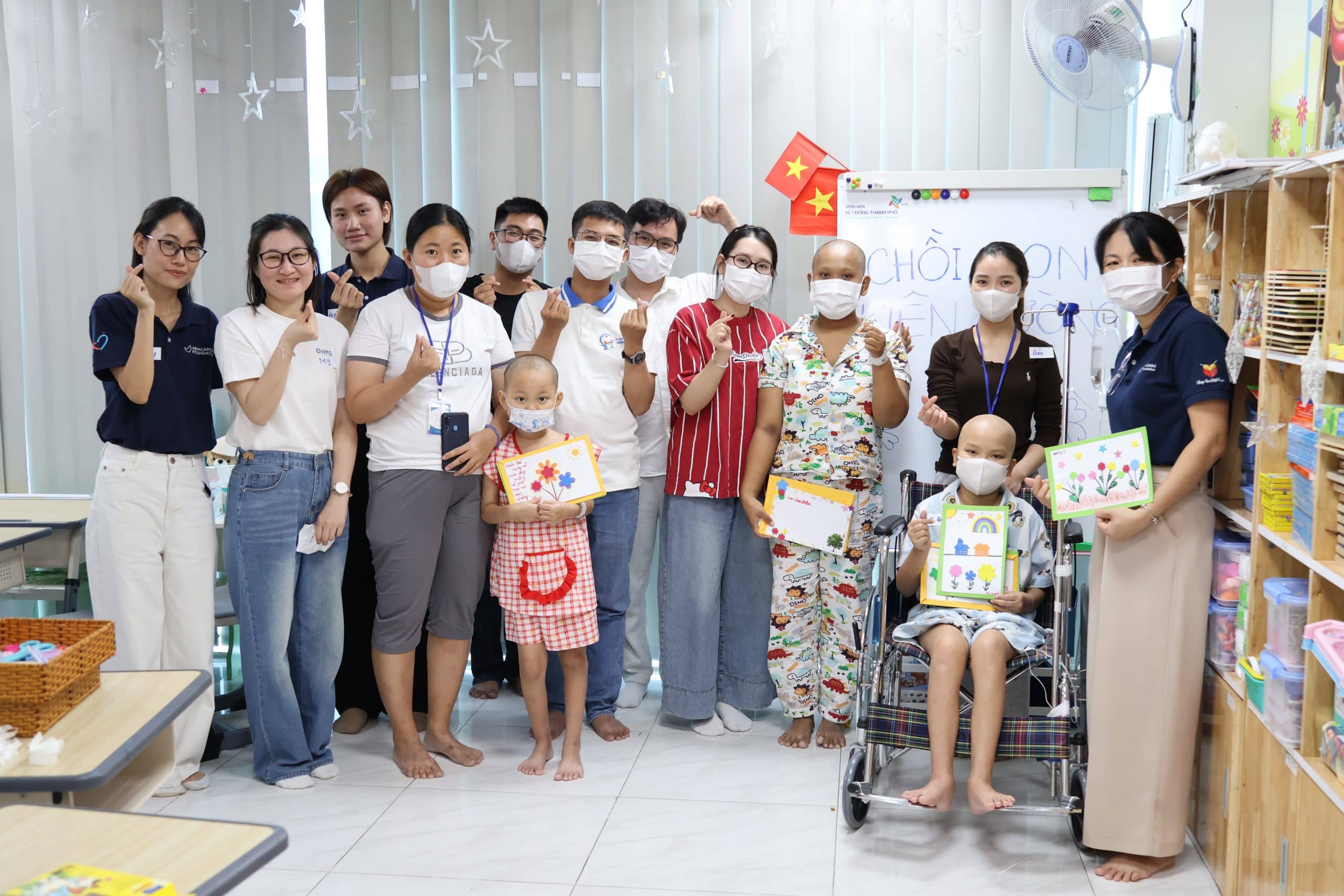 “Hôm nay là ngày vui nhất của con từ lúc nằm viện tới giờ.”